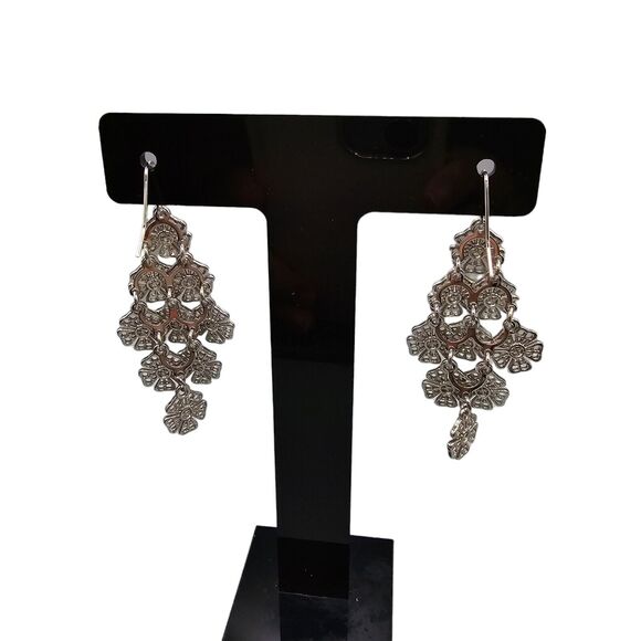 Floral Cascade Pierced Earrings Dangle Intricate Filigree Silver Tone Fashion - Picture 10 of 10